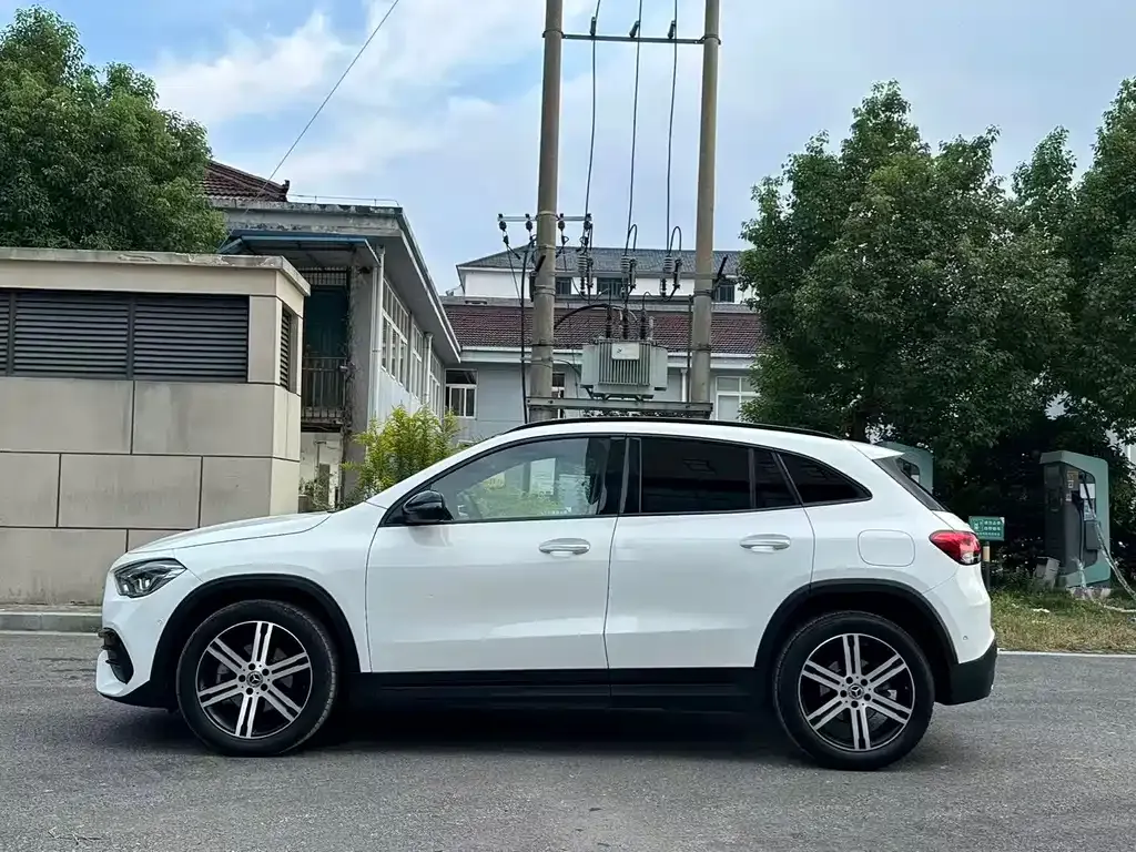 Mercedes-Benz GLA 2021 из CN, фото 4