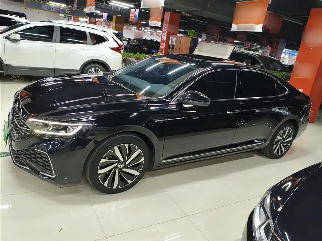 Volkswagen Passat 2022 из CN, фото 5