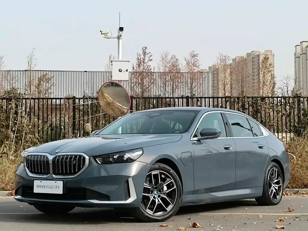 BMW i5 2024 из CN, фото 2