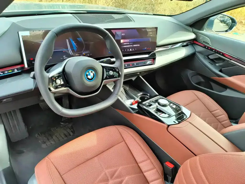 BMW i5 2024 из CN, фото 8