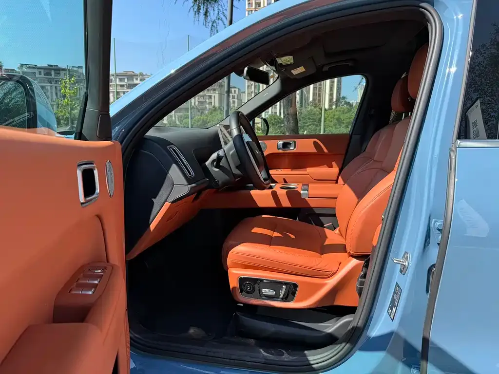 Li Auto L8 2023 из CN, фото 7