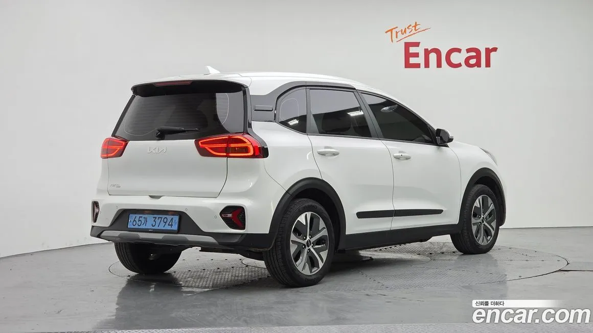 Kia Niro — фото 2