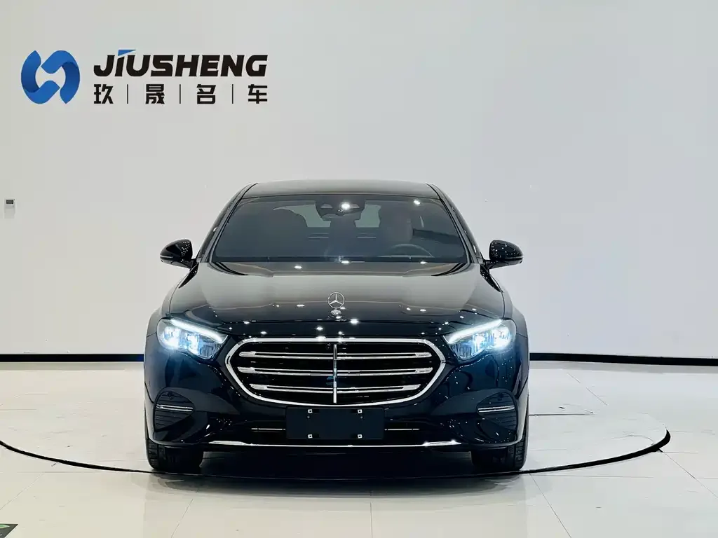 Mercedes-Benz E-Class 2025 из CN, фото 2