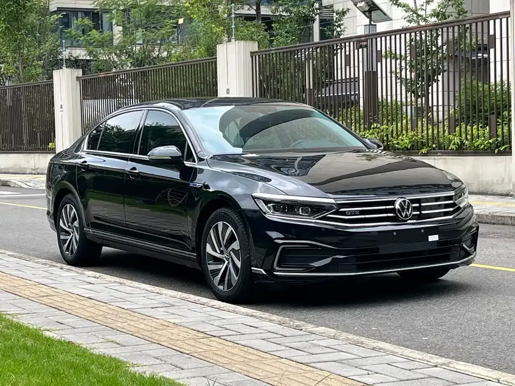 [object Object] Magotan GTE PHEV 2023 из CN, фото 3