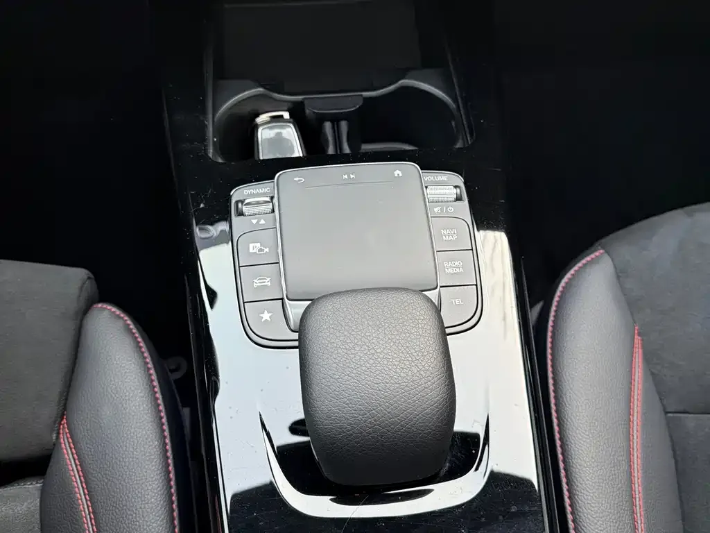 Mercedes-Benz CLA (Import) — фото 7