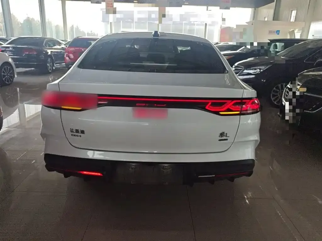 BYD Qin L 2025 из CN, фото 6
