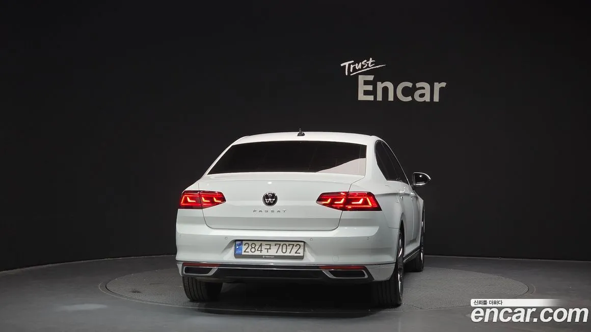 Volkswagen Passat — фото 4