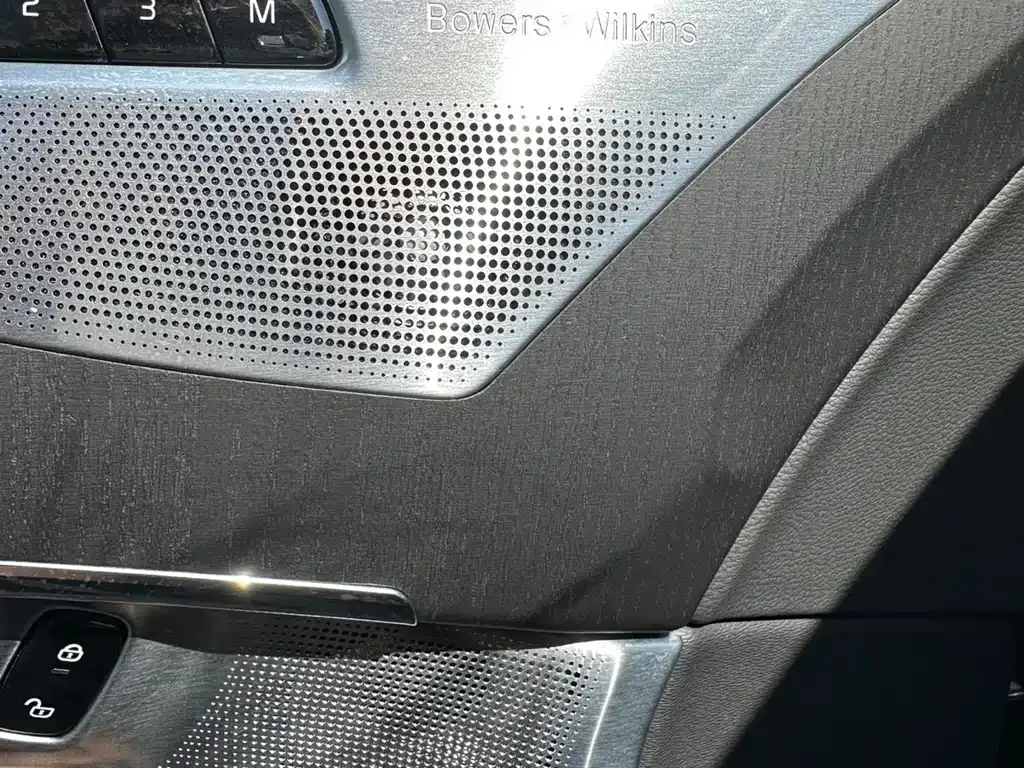 Volvo XC90 2023 из CN, фото 10
