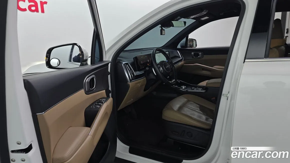 Kia Sorento — фото 10