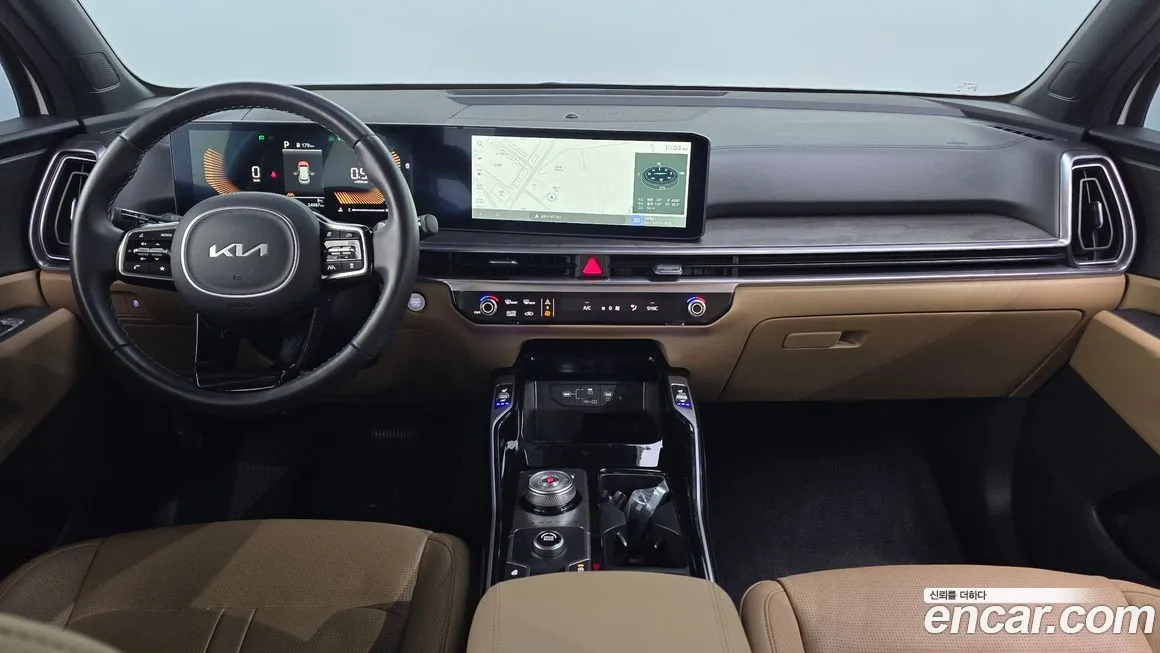 Kia Sorento — фото 7
