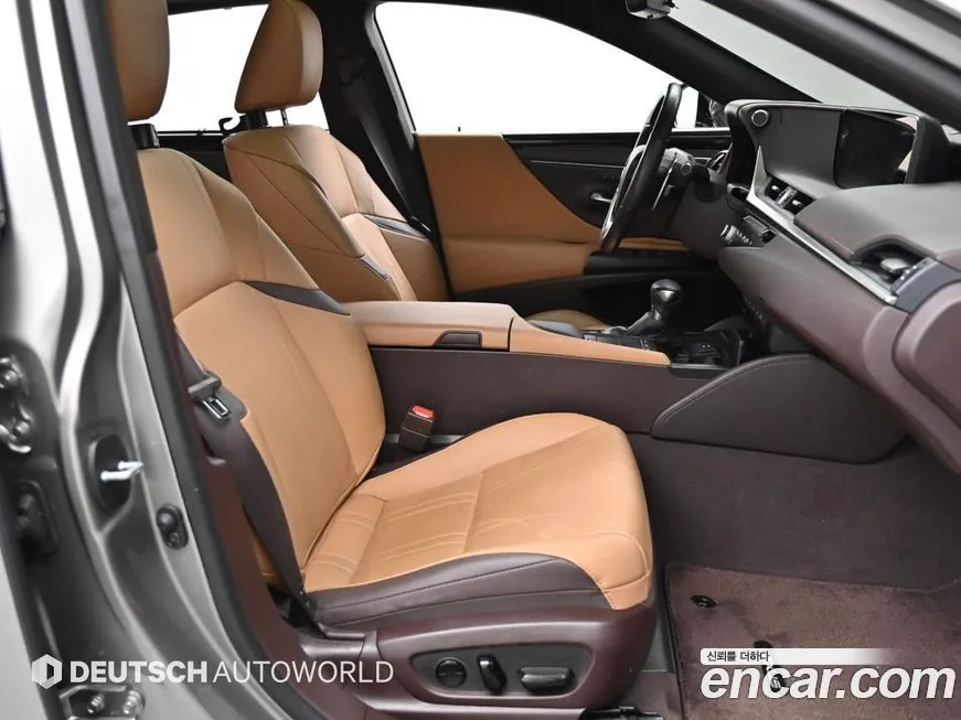 Lexus ES 2021 из KR, фото 10