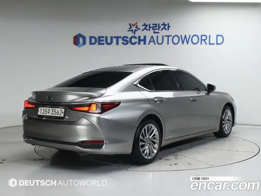 Lexus ES 2021 из KR, фото 2