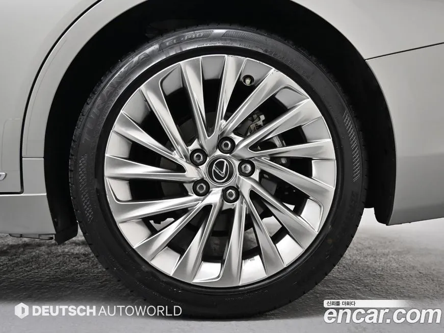 Lexus ES 2021 из KR, фото 5