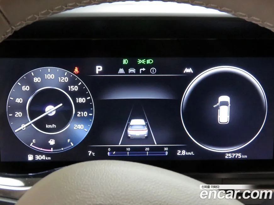 Kia Carnival — фото 10