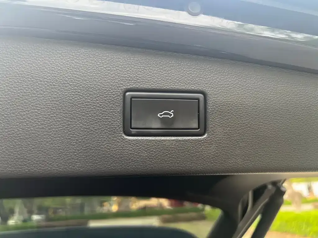 Volkswagen Tiguan L 2021 из CN, фото 9