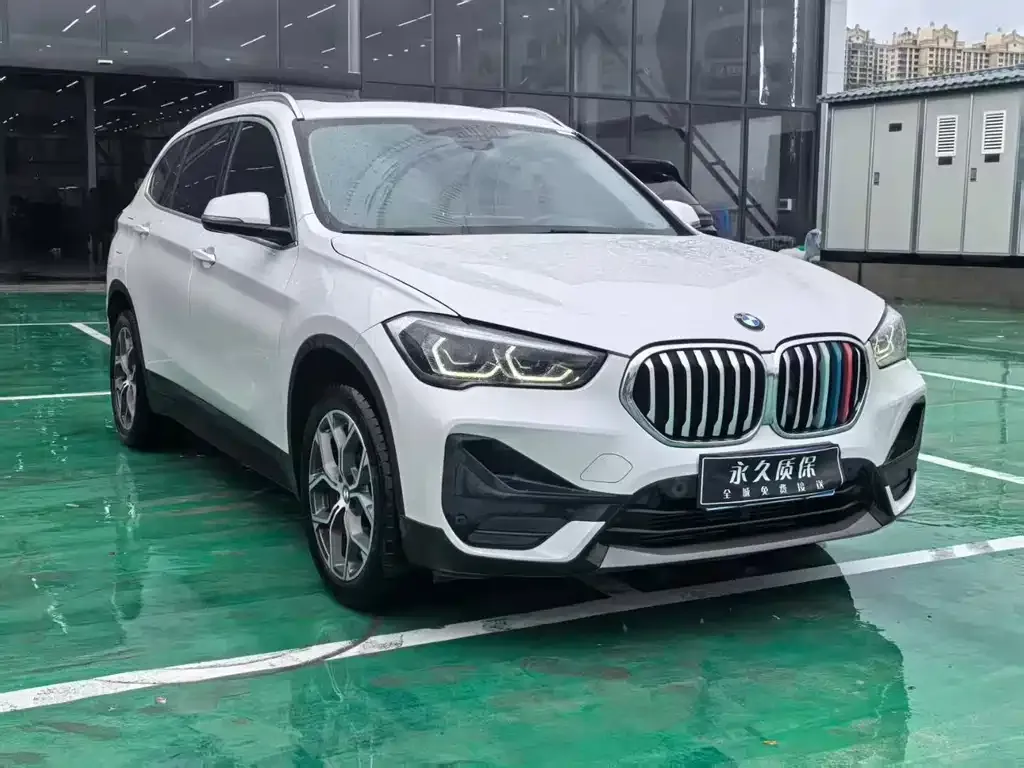 BMW X1 — фото 3