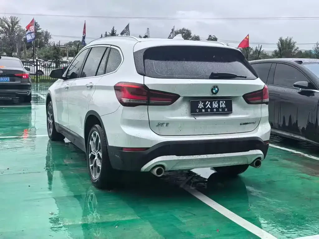 BMW X1 — фото 4
