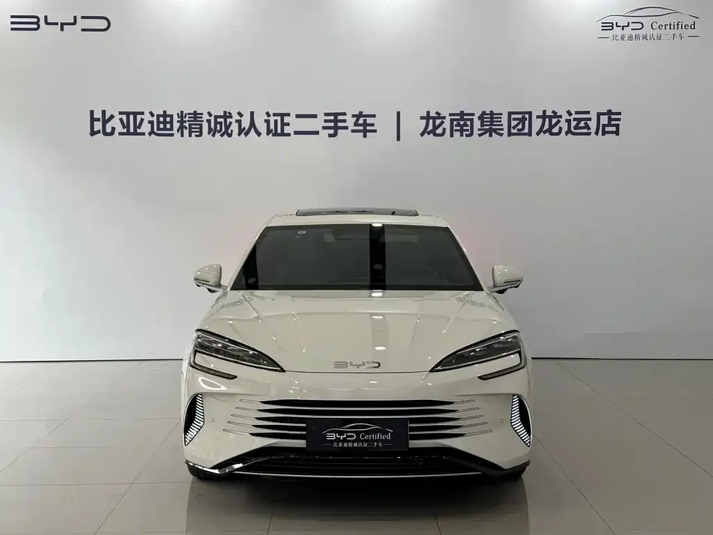BYD Seal 07 DM-i 2025 из CN, фото 2