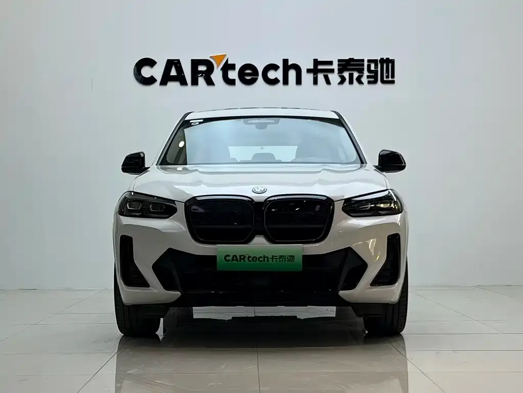 BMW iX3 2024 из CN, фото 2
