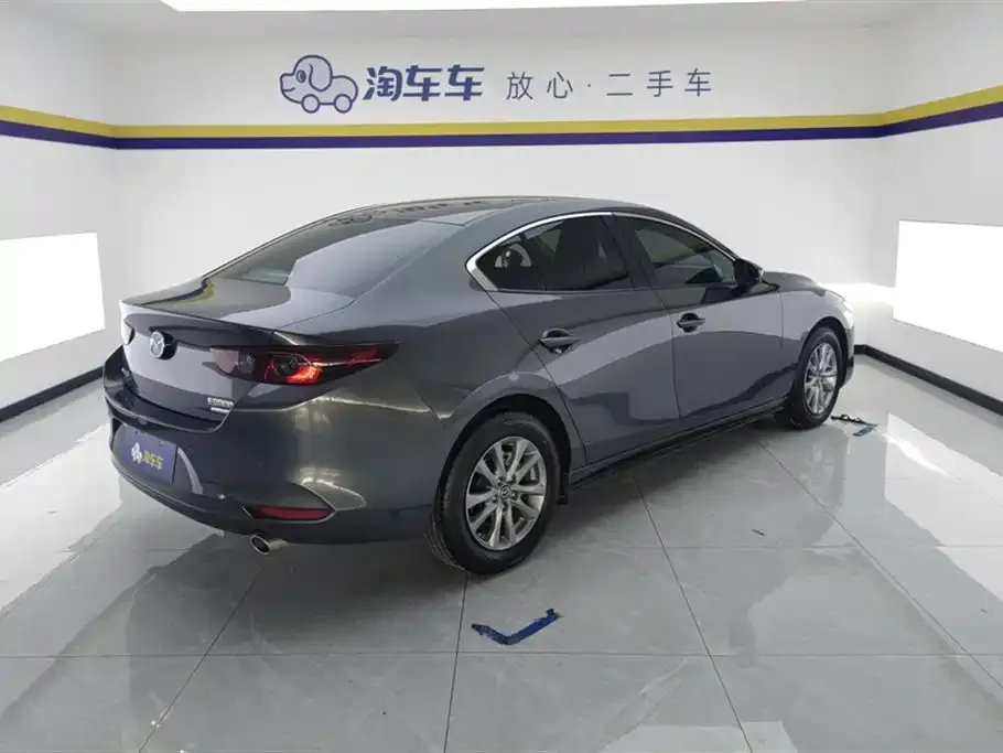 Mazda 3 Axela 2022 из CN, фото 3