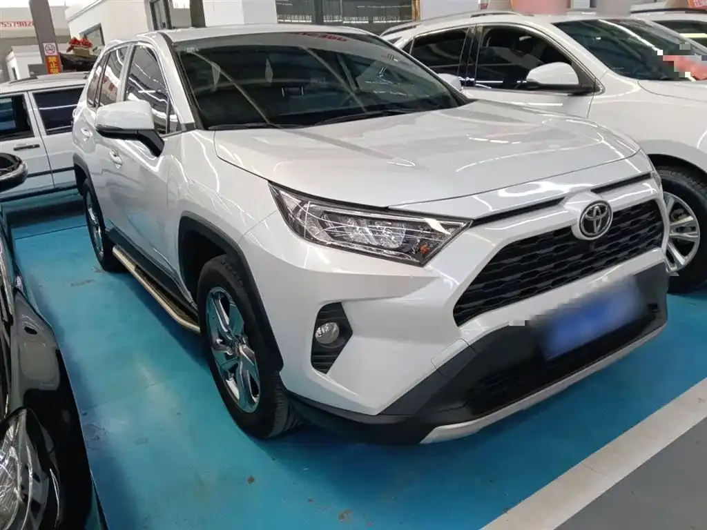 Toyota RAV4 2022 из CN, фото 4