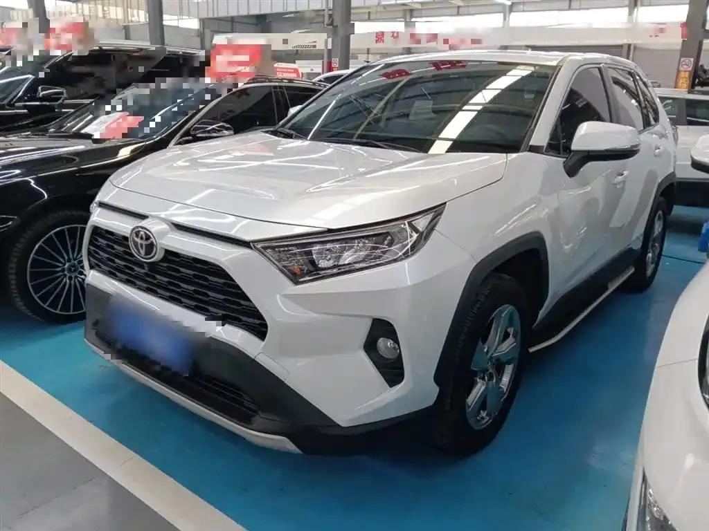 Toyota RAV4 2022 из CN, фото 5