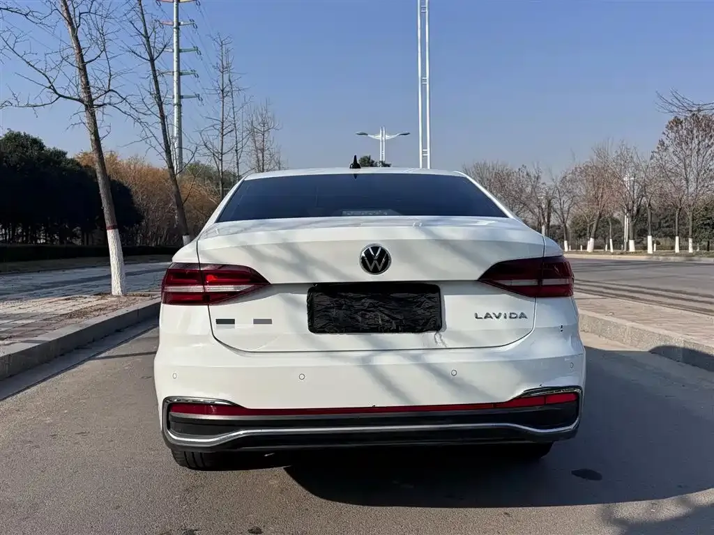 Volkswagen Lavida 2023 из CN, фото 5