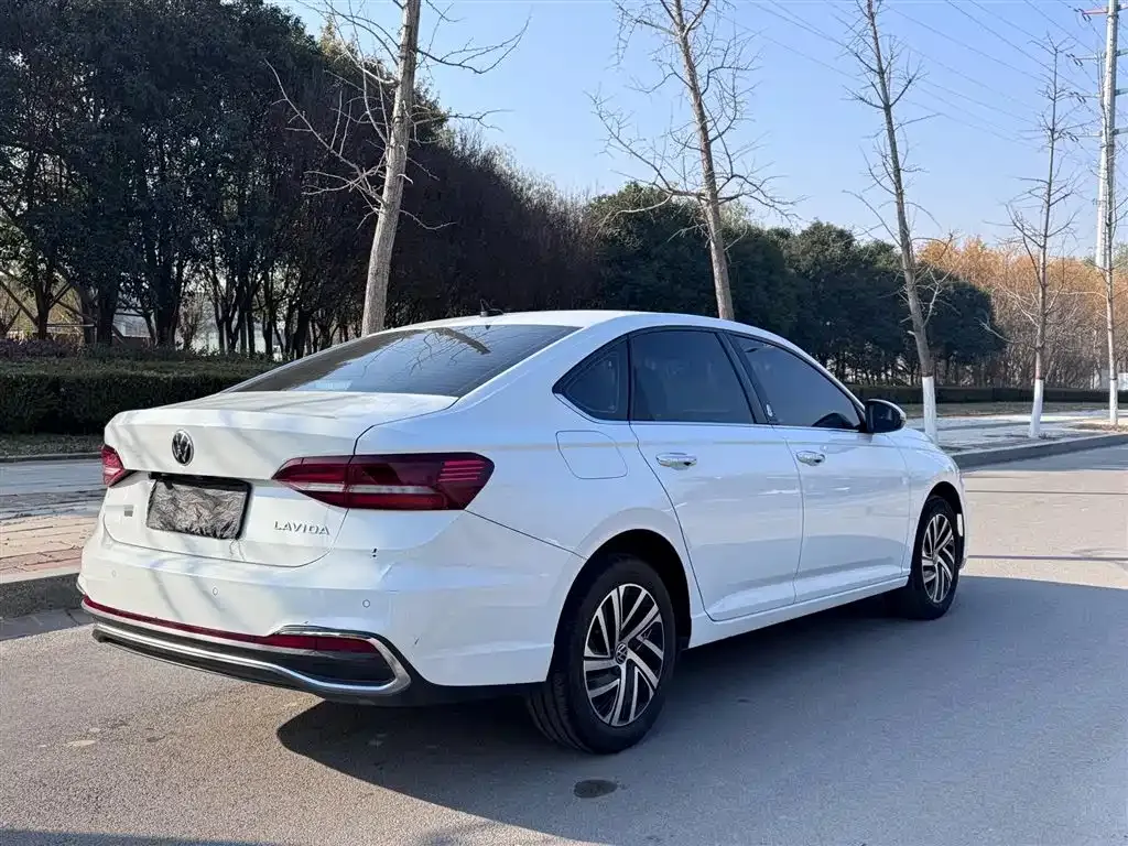Volkswagen Lavida 2023 из CN, фото 6