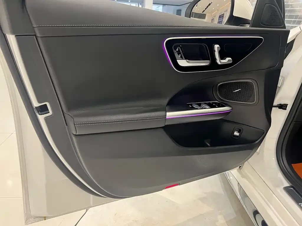 Mercedes-Benz C-Class 2023 из CN, фото 9