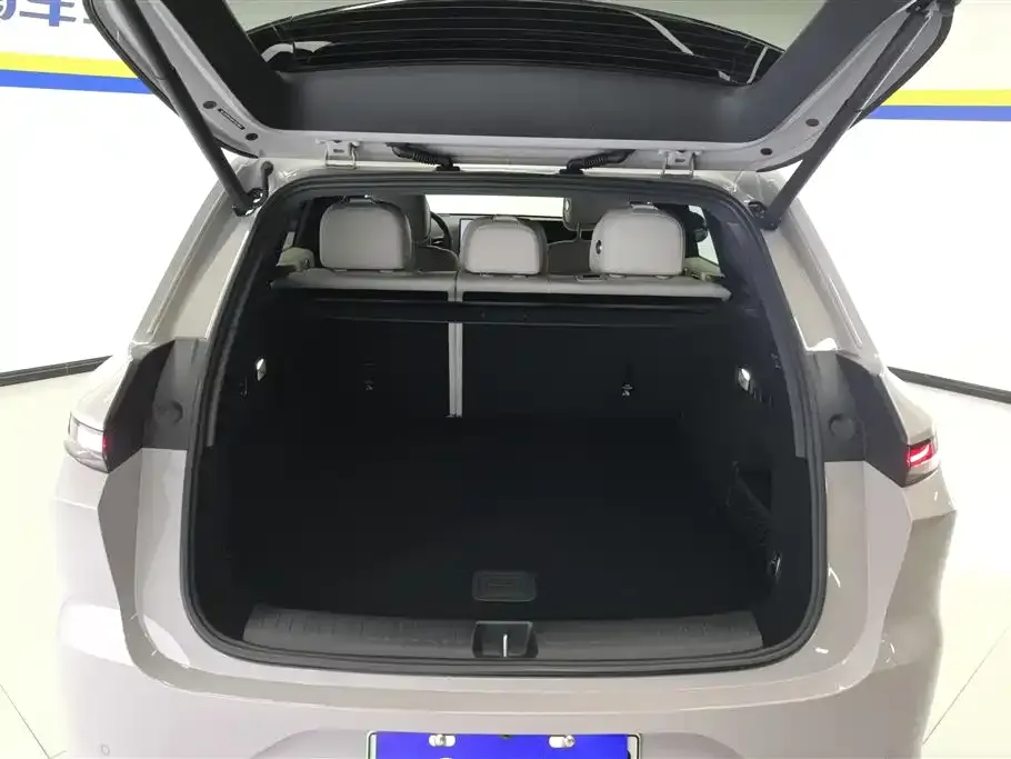 Li Auto L6 2024 из CN, фото 4