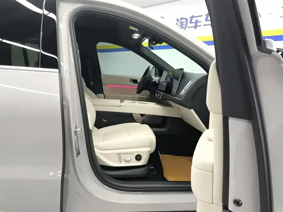 Li Auto L6 2024 из CN, фото 8