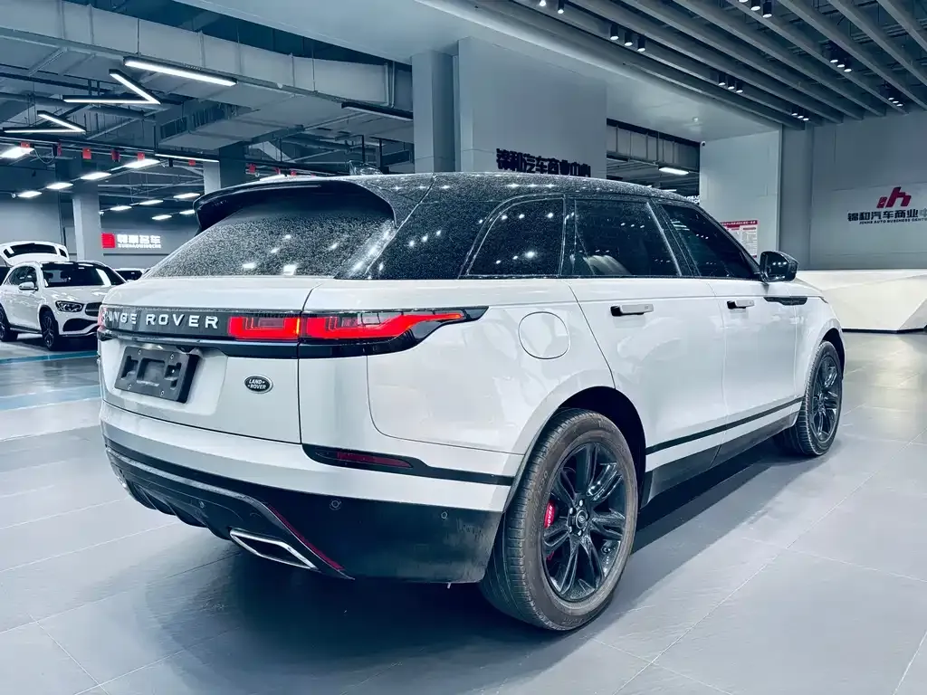 Land Rover Velar — фото 8