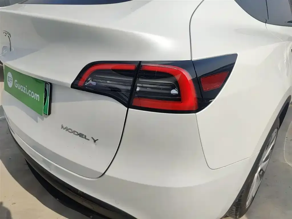Tesla Model Y 2022 из CN, фото 8