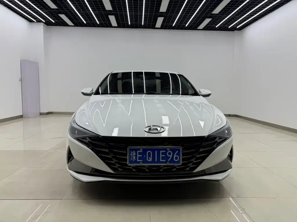 Hyundai Elantra 2021 из CN, фото 2
