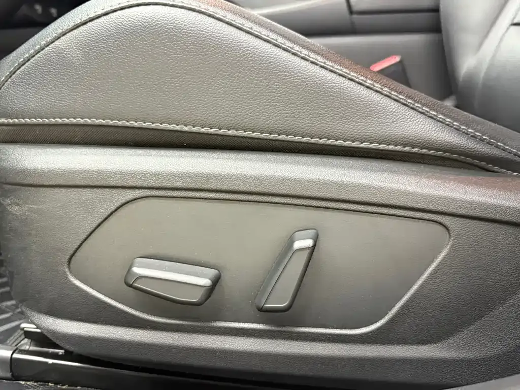 Hyundai Elantra 2021 из CN, фото 8