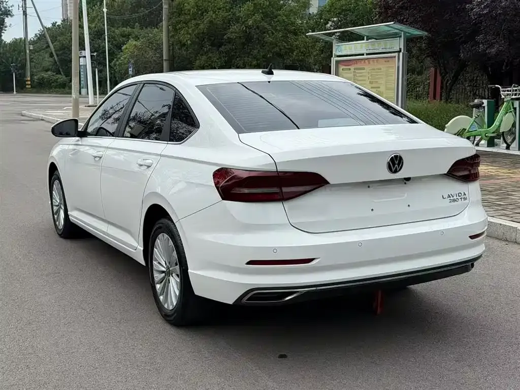 Volkswagen Lavida 2021 из CN, фото 5