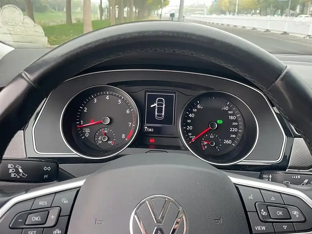 Volkswagen Magotan 2021 из CN, фото 8