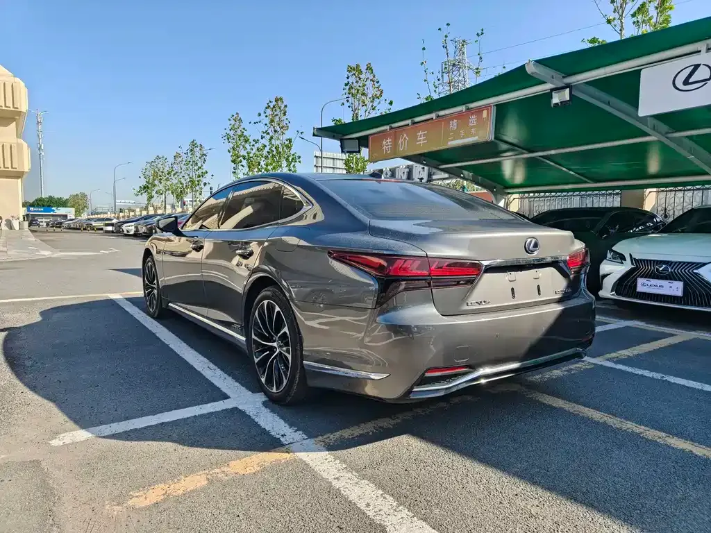 Lexus LS 2021 из CN, фото 5