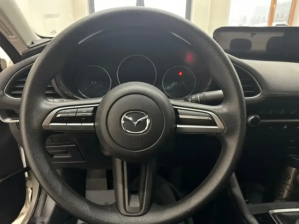 Mazda 3 Axela — фото 10