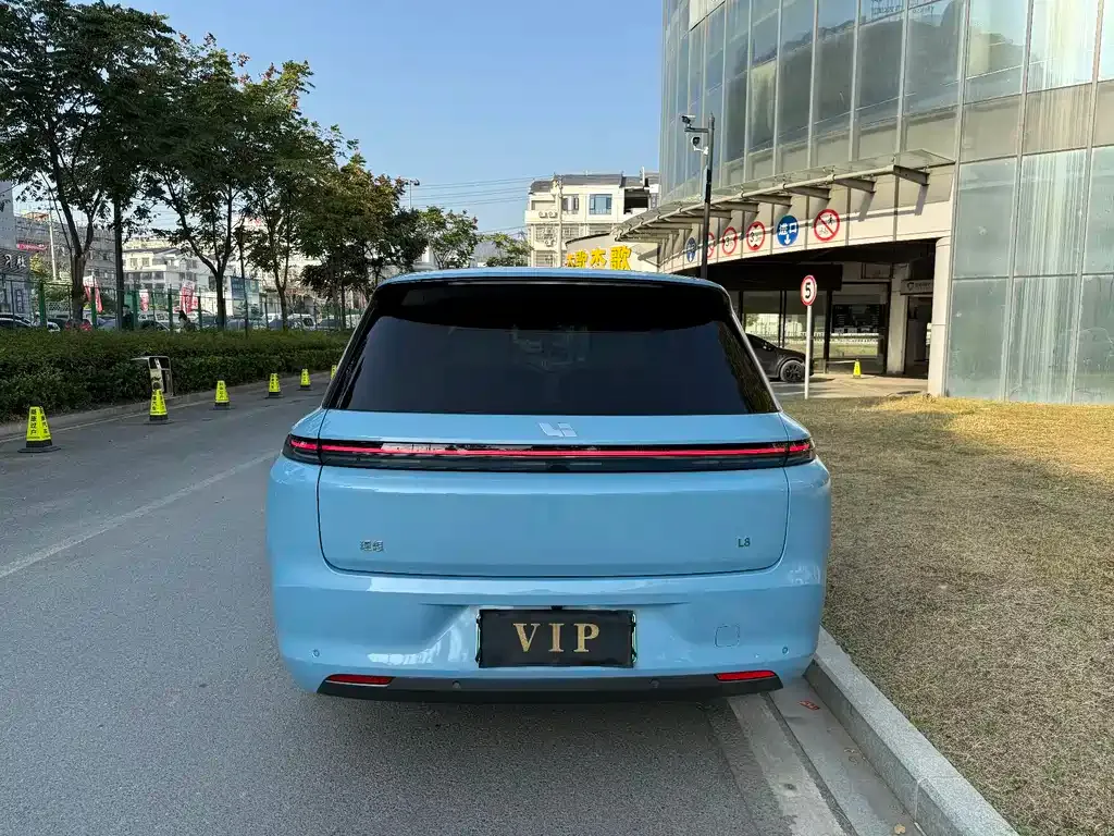 Li Auto L8 2024 из CN, фото 6
