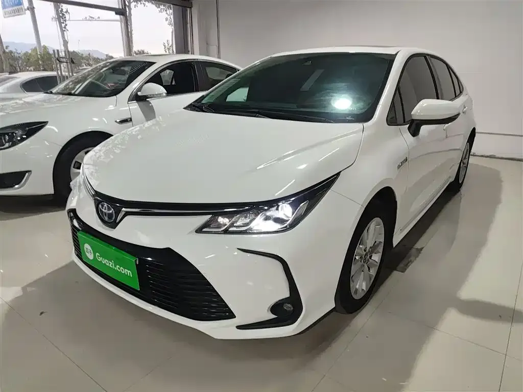 Toyota Corolla 2023 из CN, фото 2