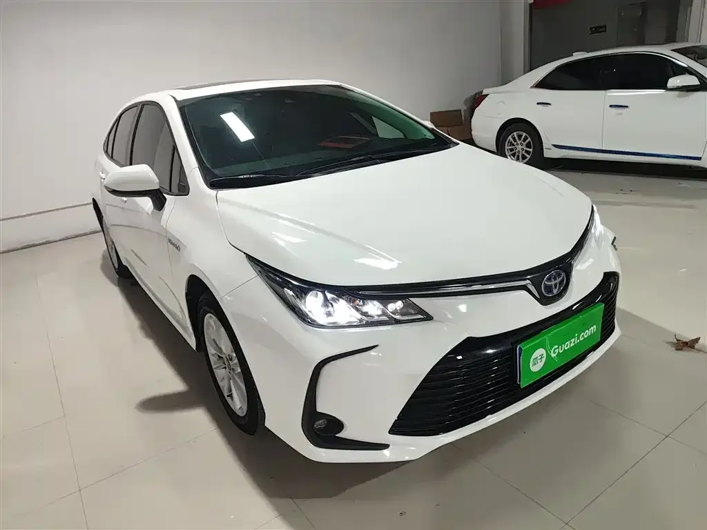 Toyota Corolla 2023 из CN, фото 4