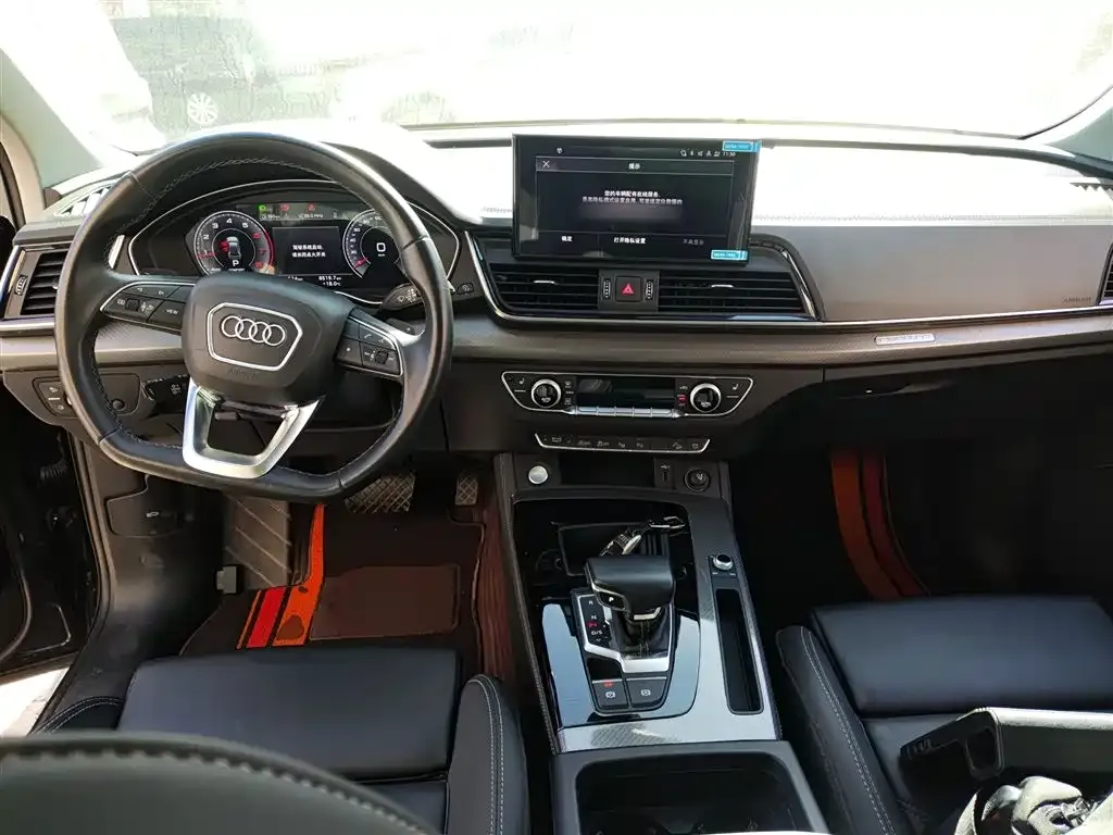 Audi Q5L 2022 из CN, фото 10