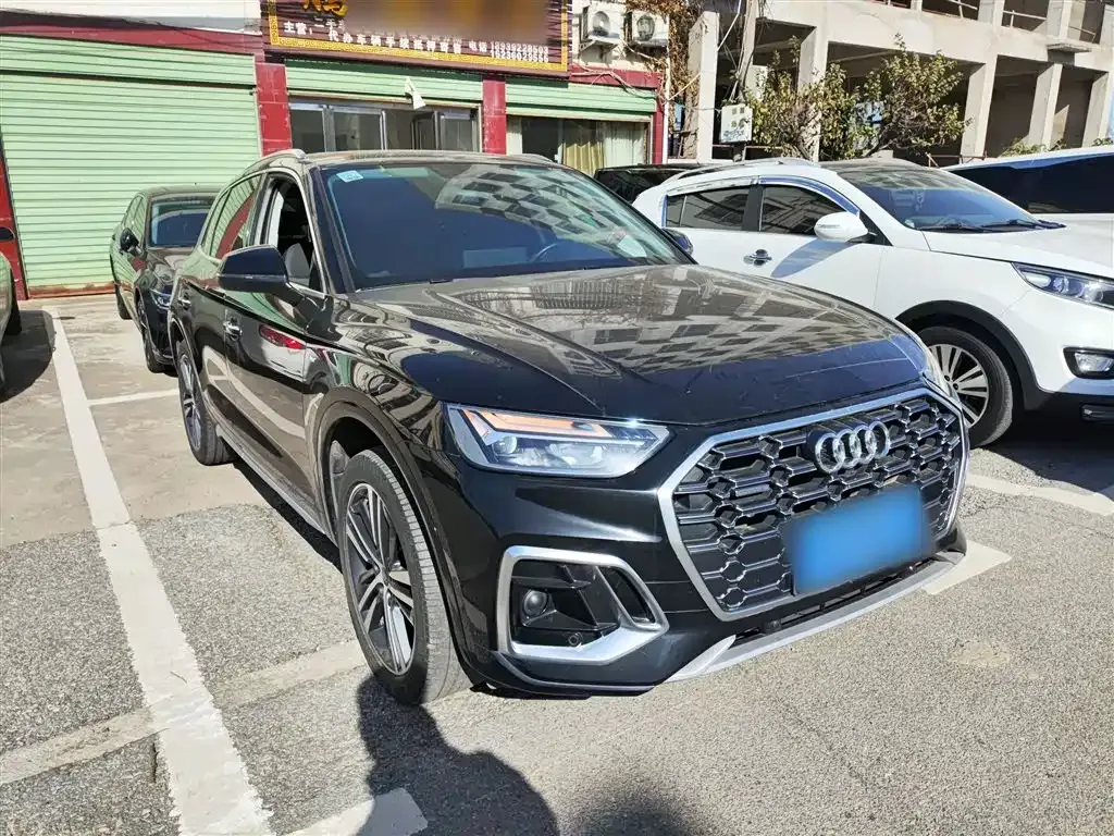 Audi Q5L 2022 из CN, фото 4