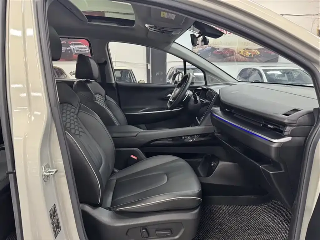 Hyundai Custo 2022 из CN, фото 7