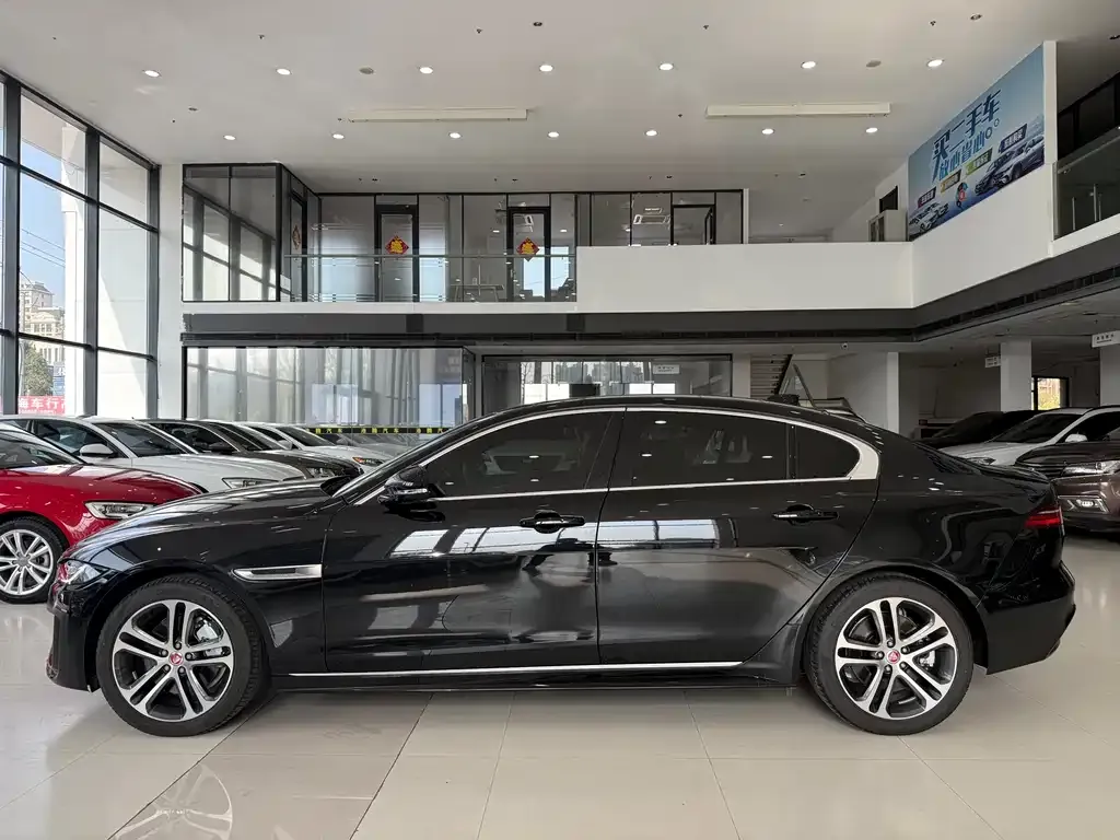 Jaguar XEL 2025 из CN, фото 3