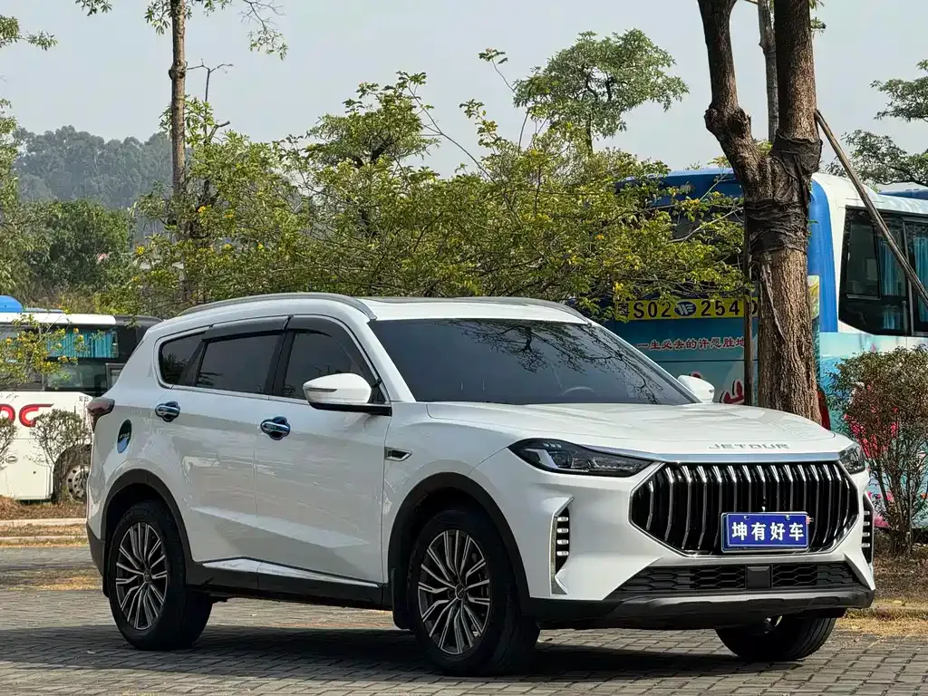 Jetour X70 PLUS 2024 из CN, фото 3