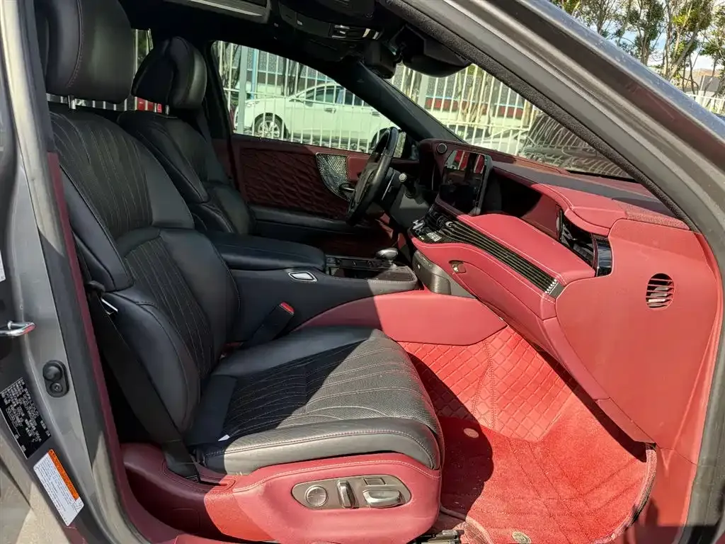 Lexus LS 2022 из CN, фото 10