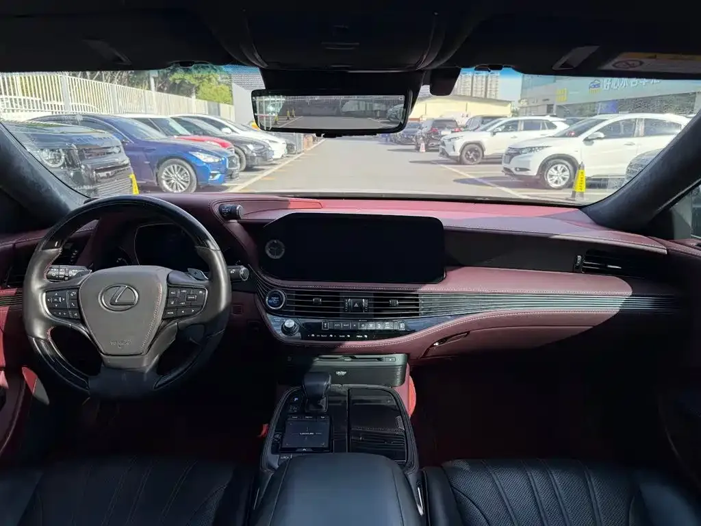 Lexus LS 2022 из CN, фото 3