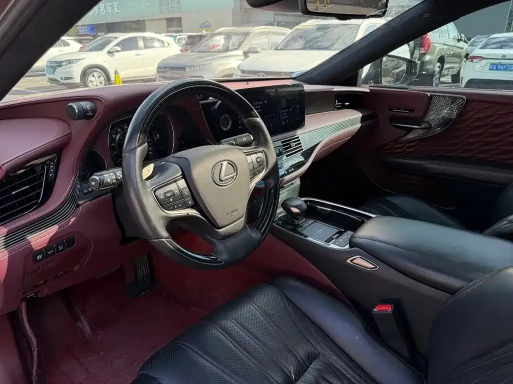 Lexus LS 2022 из CN, фото 6